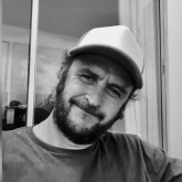 Profile picture for user julian.martija