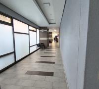 Pasillo de primer piso en edificio