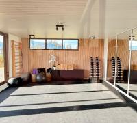SALON DE YOGA