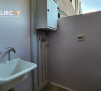 logia con conexión para lavadora y calefont