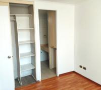 Dormitorio y baño en suite
