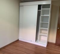 Dormitorio con closets 4