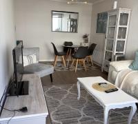 Cómodo livingcomedor con salida a terraza