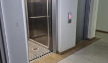 Acceso ascensores piso 5
