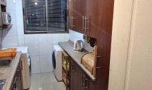 Cocina amoblada vista uno