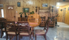 amplio living comedor con hermoso piso cerámico