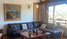 Living con vista al embalse