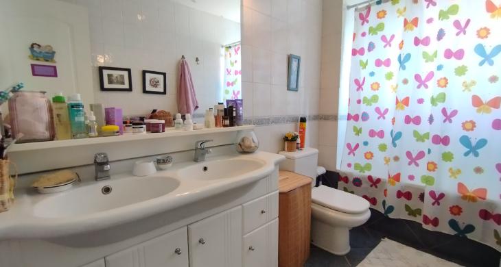 Baño segundo piso