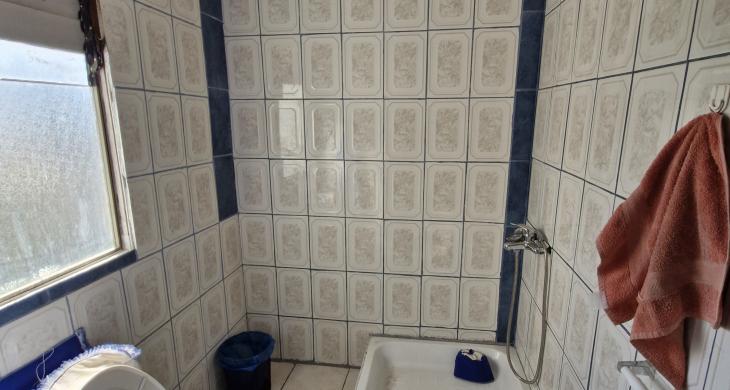 Baño en dormitorio principal