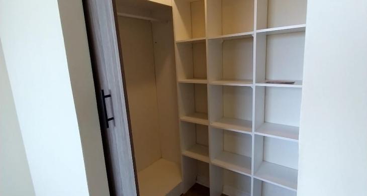walking closet 
