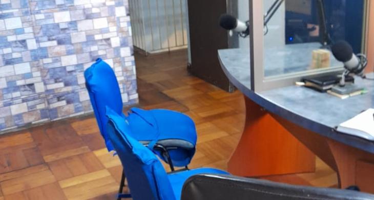 estudio radio