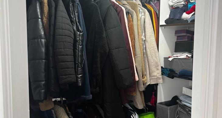walk in closet del dormitorio principal