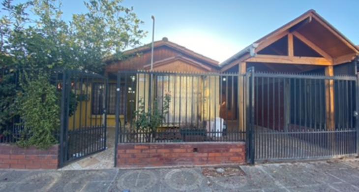Casa ubicada en pasaje