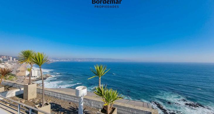 Expectacular Vista Panoramica, Primera línea desde amplia terraza, abarcando toda la bahia de Reñaca, Viña del mar y Valparaíso