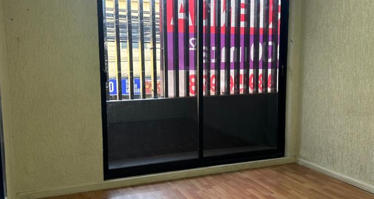 OFICINA / HABITACION