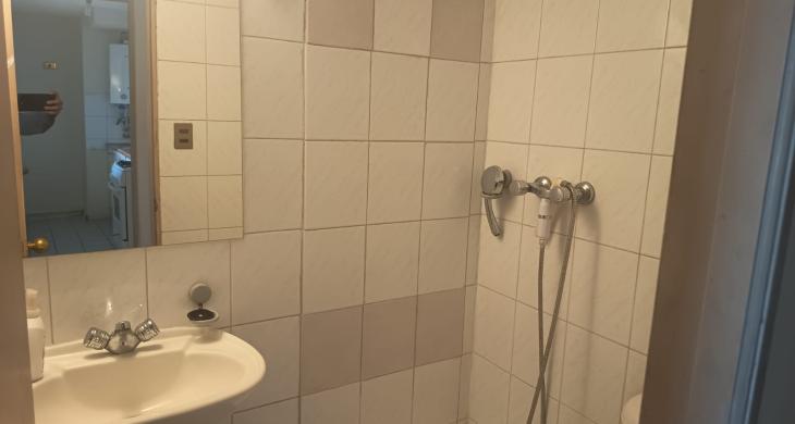 segundo baño con ducha