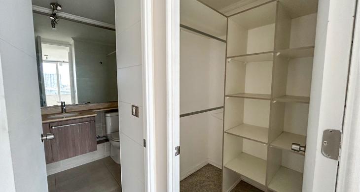 CLOSET BAÑO