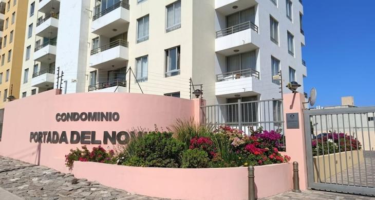 Hermoso departamento en Condominio cerrado Portada del Norte. Con acceso controlado las 24 horas, en un sector de creciente plusvalía en el sector noroeste de la ciudad