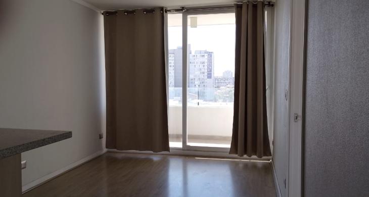 living-comedor y balcón