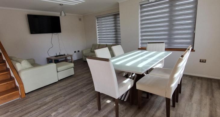 Amplio living-comedor 