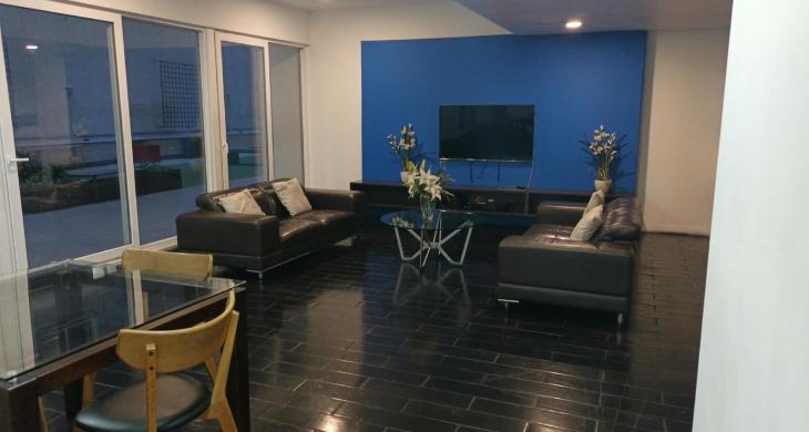 Lounge 2