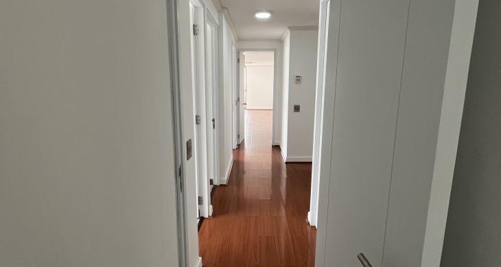 Pasillo hacia habitaciones 